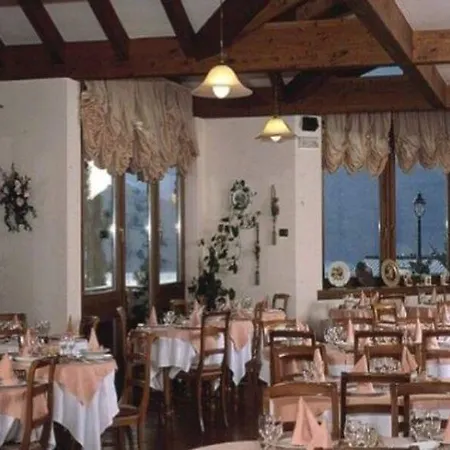 Hotel Ariston 3*